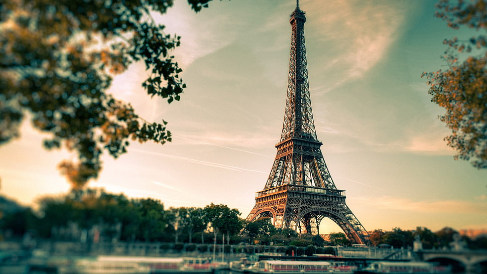 Eiffel Tower, Paris, Eiffel Tower, clouds, Paris, France HD wallpaper
