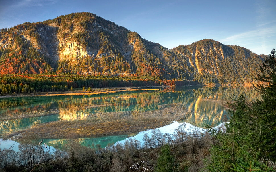 white river with brown mountains HD wallpaper