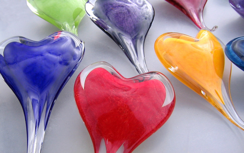 glass hearts on surface HD wallpaper