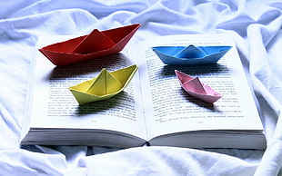 four paper boat 3D origami HD wallpaper