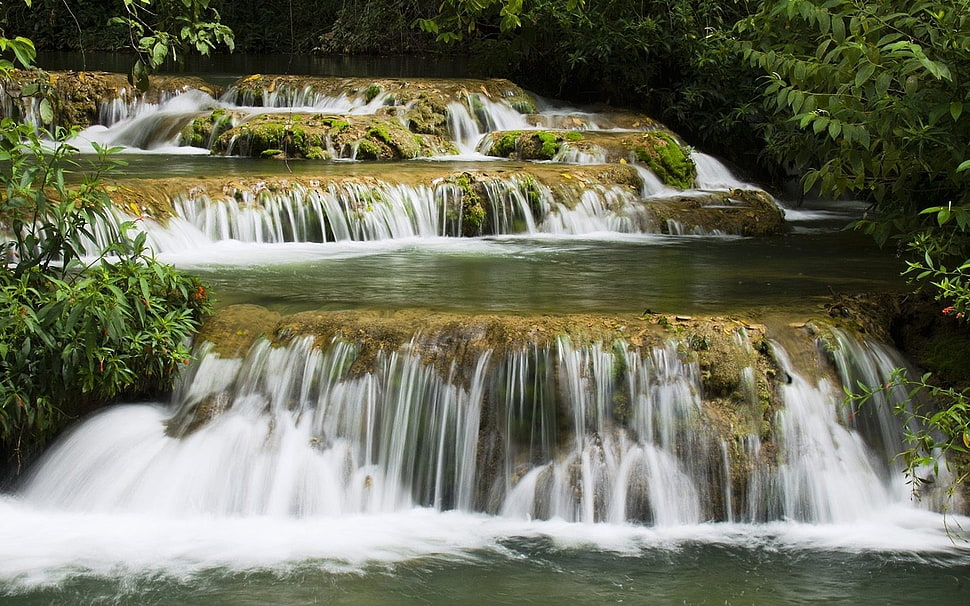 clear waterfall during daytime HD wallpaper