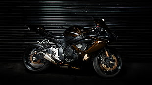 black and brown sports bike, Suzuki GSX-R, motorcycle