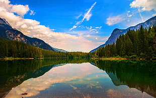 body of water between mountains, nature, landscape, lake, reflection