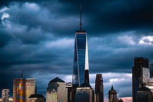 Freedom Tower under black clouds