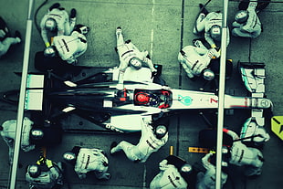 white and black F1, Formula 1, Michael Schumacher, Mercedes-Benz HD wallpaper