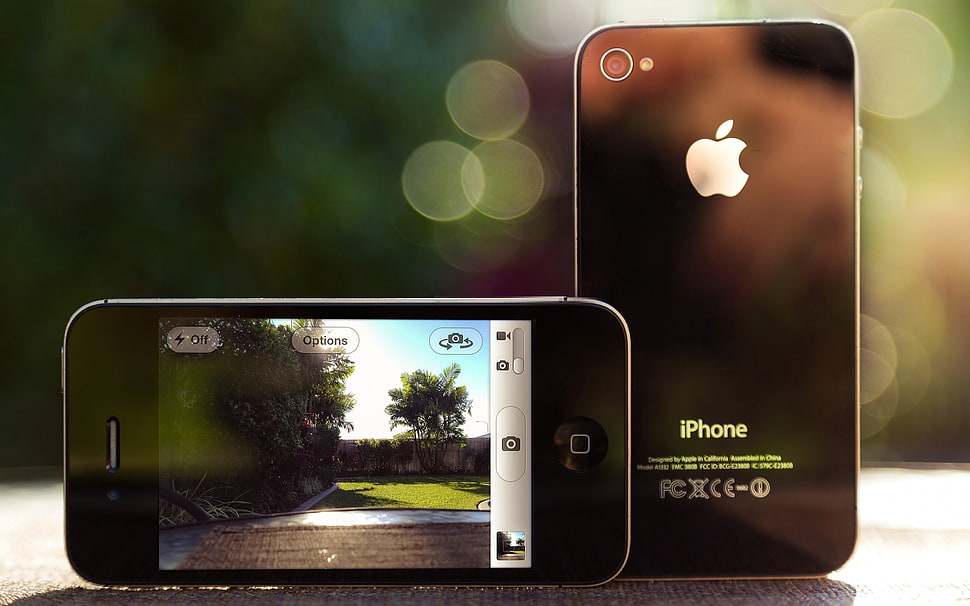 black iPhone 4 HD wallpaper