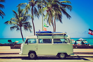 white van with surfboard on top closeup photography HD wallpaper