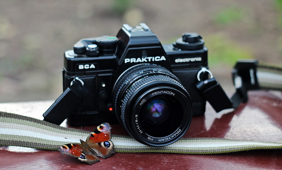 black Praktica DSLR camera HD wallpaper