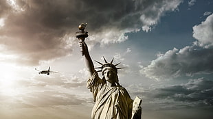 Statue Of Liberty HD wallpaper