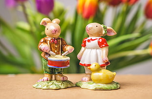 two Rabbit ceramic figurines HD wallpaper