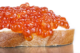 slice bread with jam