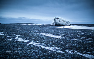 crashed white airplane, landscape, wreck, vehicle, aircraft HD wallpaper