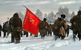 men's brown overcoat, hammer and sickle, Soviet Army, battle, PPSh-41 HD wallpaper