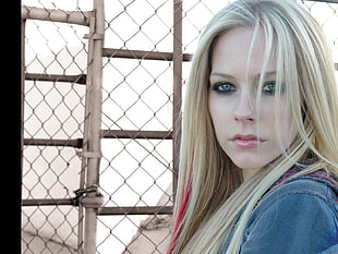 Avril Lavigne portrait photo