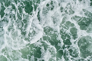 white body of water HD wallpaper
