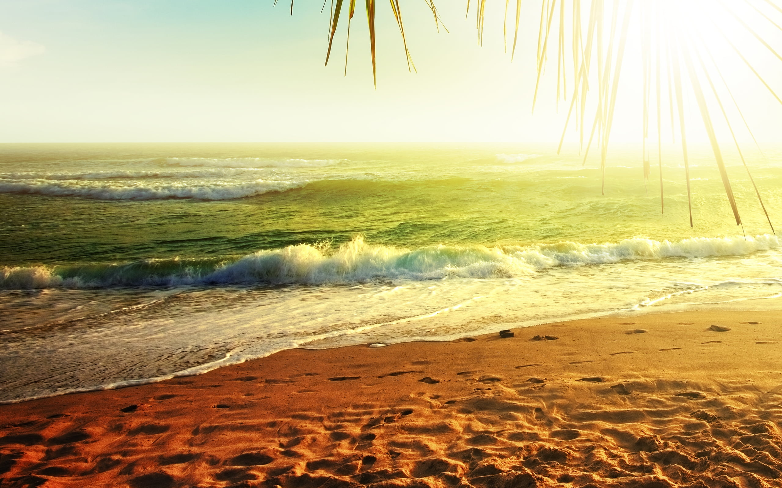 time lapse photography of seashore during daytime