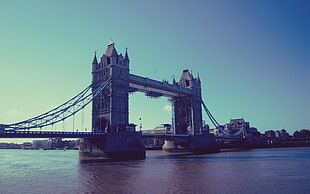 blue and white concrete building, London, London Bridge, sky, river HD wallpaper