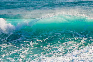 sea with waves HD wallpaper