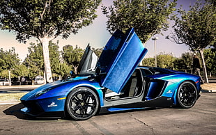 blue Lamborghini aventador HD wallpaper