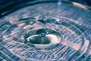 timelapse photography of water drop