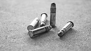 five gray bullets, ammunition, monochrome, .22 Long Rifle