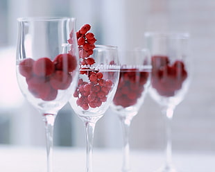 red berries in drinking glasses HD wallpaper