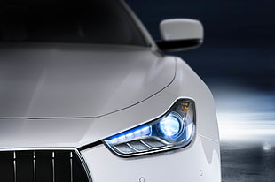 unpaired automotive headlight, Maserati, white, car, vehicle