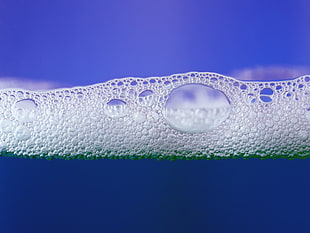 closeup photography of bubbles