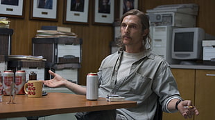 men's gray dress shirt, True Detective, Matthew McConaughey