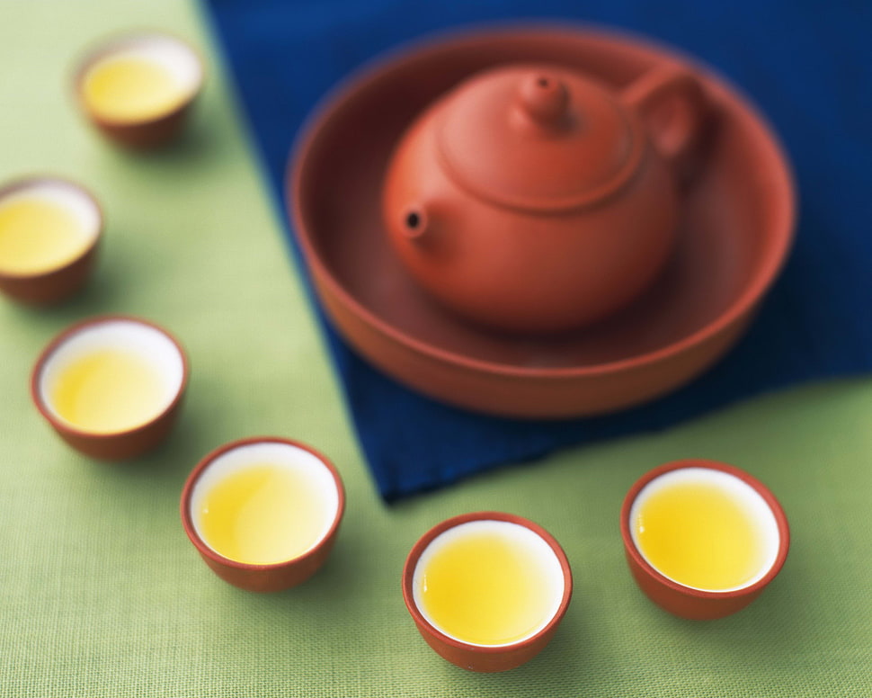brown tea cup set with tea HD wallpaper