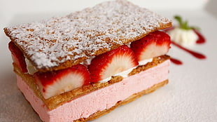 strawberry filled sandwich HD wallpaper