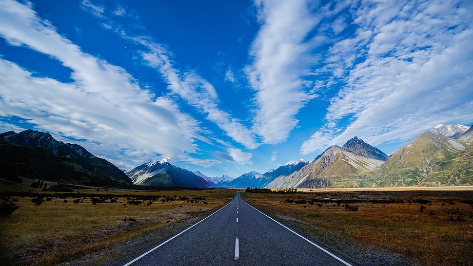 gray asphalt road HD wallpaper