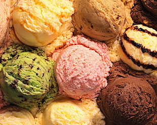 food photography of scoops of ice creams