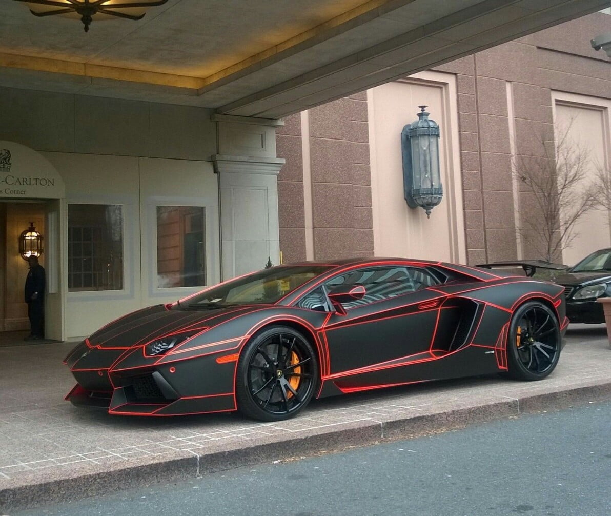 Online crop | black and red Lamborghini Aventador coupe, Tron: Legacy