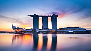 airport beside body of water, Marina Bay, Singapore, hotel, reflection HD wallpaper