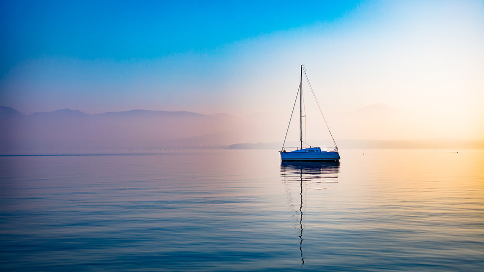 white sailboat, 500px, Maÿ Leyvraz, lake, blue HD wallpaper