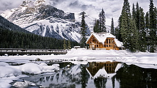 Banff National Park, mountains, house, lake HD wallpaper