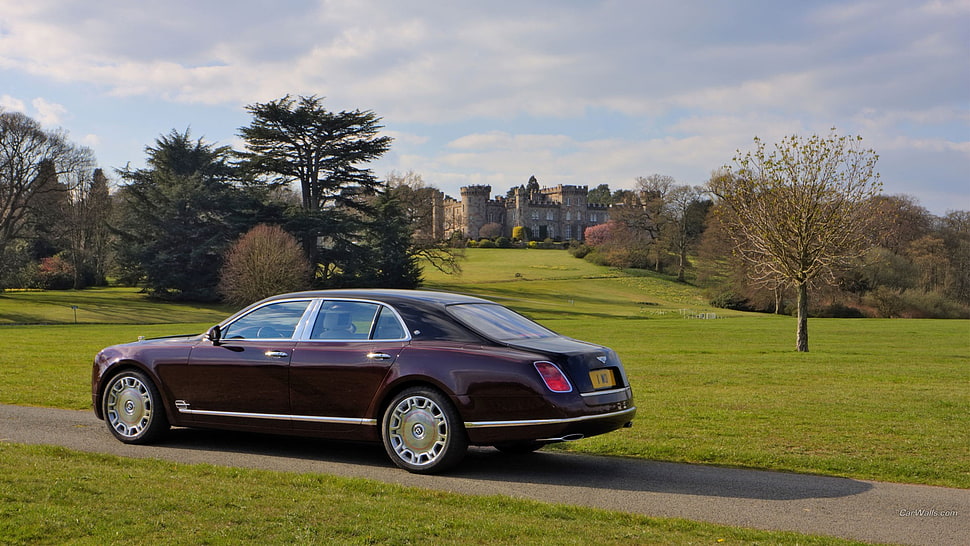 maroon Bentley sedan, Bentley Mulsanne, car, castle, Bentley HD wallpaper