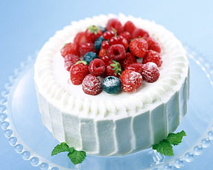 raspberry topped cake HD wallpaper