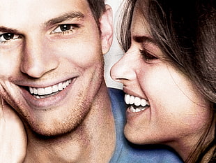 man and woman smiling HD wallpaper
