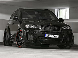 black BMW X5 with ND GP 650 licensed plate