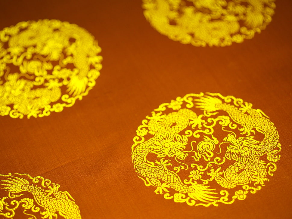 beige and yellow dragon print textile HD wallpaper