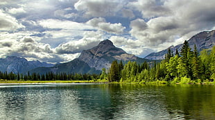 lake with forest and mountain wallpaper, nature, mountains, lake