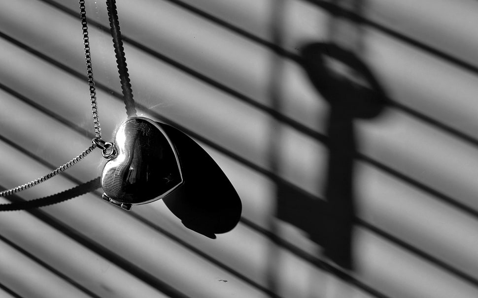silver heart locket photograph HD wallpaper