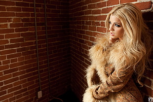 women's brown fur coat, Olivia Paige, Playboy, fur coats, coats HD wallpaper