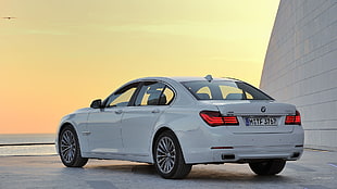 gray 5-door hatchback, BMW 7, BMW, car, white cars