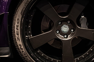 gray 5-spoke vehicle wheel and tire, car