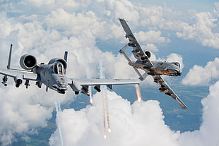 two gray aircraft, A10 , aircraft, military, Fairchild Republic A-10 Thunderbolt II HD wallpaper