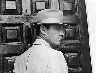 grayscale photo of man in suit and hat, Chinatown, Jack Nicholson, detectives, monochrome