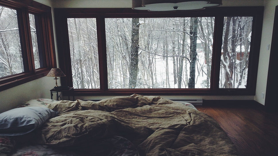 grey comforter set HD wallpaper